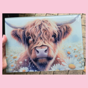 Highland Cow Daisies Chopping Board